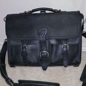 EUC Saddleback Thin Front Pocket Briefcase Black